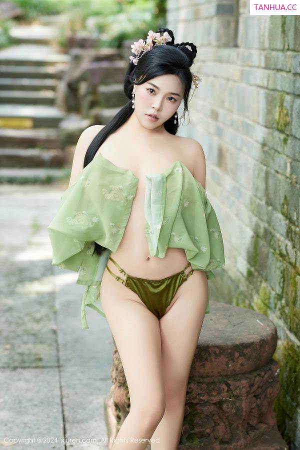   [XiuRen]高清写真图 2024.09.14 No.9162 麦田 性感美臀第57张图片